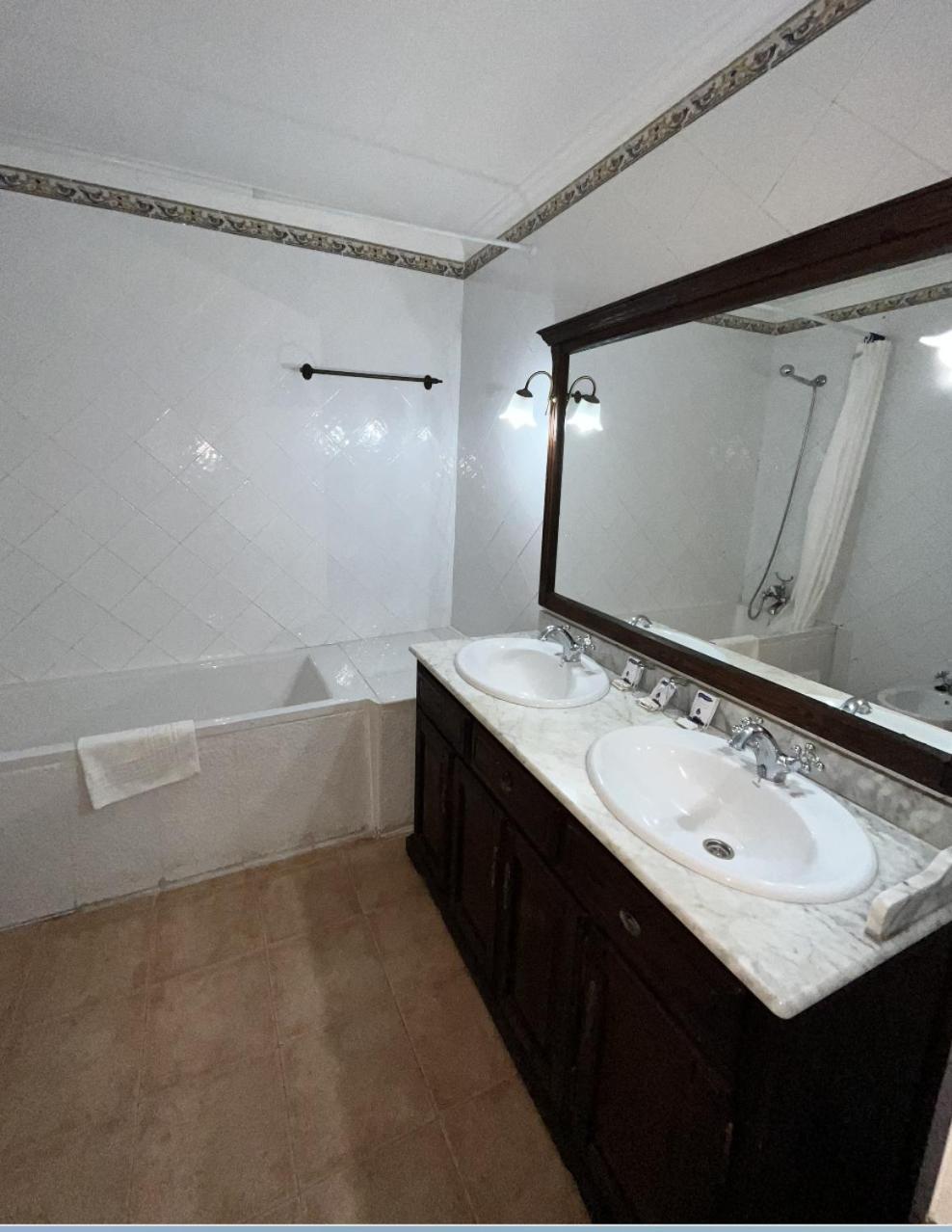 Hotel Las Camelias Sotogrande Ruang foto